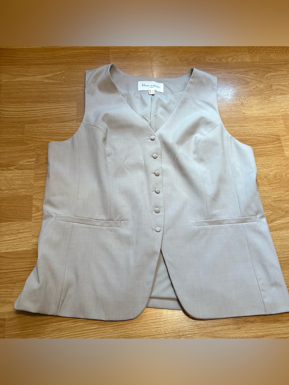 Haver & Blair Women's Sleeveless Tailored Vest in Light Taupe